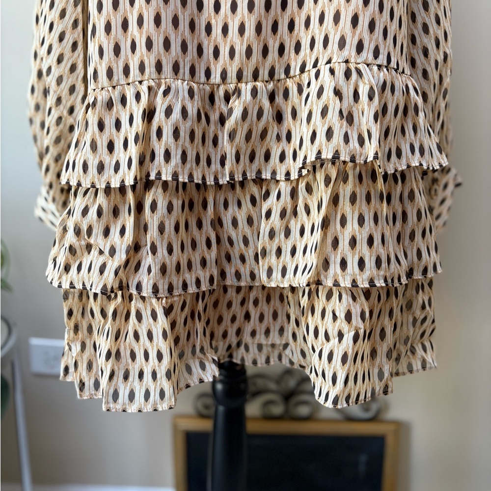NWT Ruffle Tie Neck Dress in Cream & Gold - Picture 5 of 11
